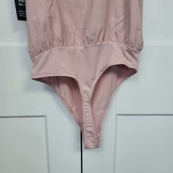 Express lace trim v-neck cami bodysuit, xs - Picture 5 of 11